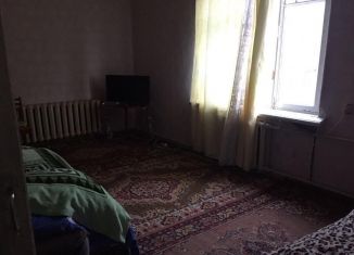 Продается трехкомнатная квартира, 78.1 м2, станица Староминская, микрорайон ЖД-2, 14
