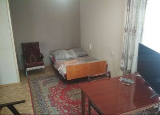 Сдаю в аренду 1-комнатную квартиру, 32 м2, Иркутская область, Советская улица, 70