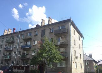 Сдается 2-комнатная квартира, 42 м2, Кировск, Советская улица, 5
