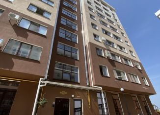 Продаю 1-комнатную квартиру, 37.6 м2, Крым