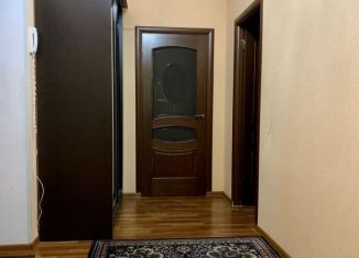 Сдаю в аренду 2-комнатную квартиру, 66 м2, Махачкала, улица Заманова, 47Л