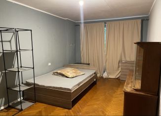 2-комнатная квартира в аренду, 39 м2, Москва, район Царицыно, Кавказский бульвар