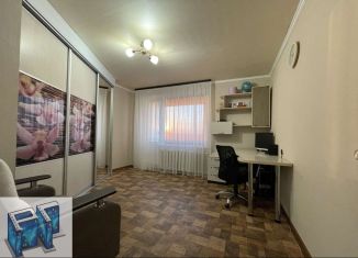 2-комнатная квартира на продажу, 42.5 м2, Волжский, улица Мира, 76