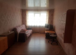 Сдам 3-комнатную квартиру, 59 м2, Мурманская область, улица Бабикова