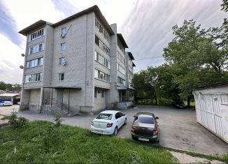 Трехкомнатная квартира на продажу, 120 м2, посёлок городского типа Анджиевский, Речная улица, 8