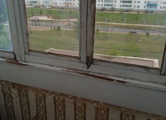 Сдается 1-комнатная квартира, 37 м2, Лениногорск, улица Куйбышева, 37