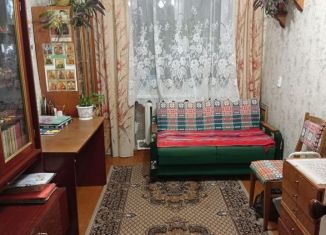 Продается трехкомнатная квартира, 50.5 м2, Слободской, Городищенская улица, 40