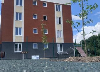 Продам трехкомнатную квартиру, 88.5 м2, Калининградская область