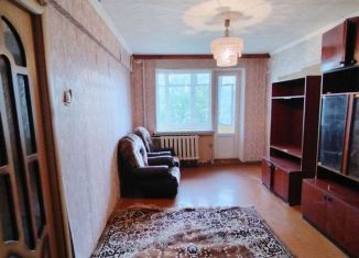 Продаю четырехкомнатную квартиру, 73.4 м2, Жуковка, улица Мальцева, 16