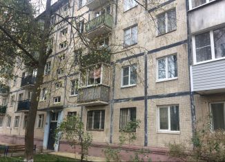 2-комнатная квартира на продажу, 45 м2, Московская область, деревня Крюково, 3