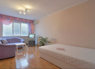 Комната в аренду, 25 м2, Крым, улица Ленина, 30