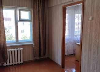 Сдам в аренду 2-комнатную квартиру, 44 м2, Усолье-Сибирское, улица Стопани, 45