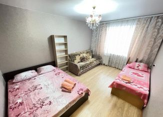 Сдам в аренду 2-ком. квартиру, 52 м2, Тула, улица Клары Цеткин, 3