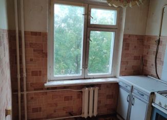 Продается 2-ком. квартира, 45 м2, Чехов, улица Гагарина, 45