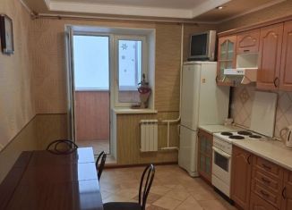 Продается 1-комнатная квартира, 43 м2, Тюмень, улица Николая Зелинского, 5