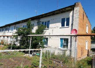 Продаю 3-ком. квартиру, 49.6 м2, село Засурское, Городская улица, 1