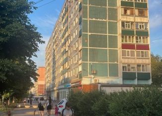 Продам 3-ком. квартиру, 64 м2, Ростов-на-Дону, бульвар Комарова, 11, Ворошиловский район