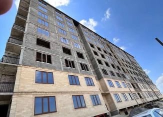 Продам 2-ком. квартиру, 75 м2, город Кизилюрт, улица Гагарина, 90