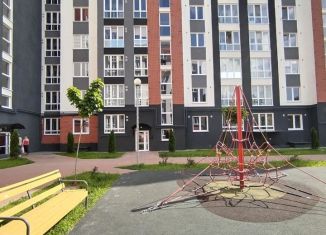 Продам 3-комнатную квартиру, 75.1 м2, Калининград, Московский район