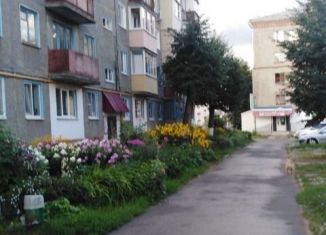 Продам 2-ком. квартиру, 45.5 м2, Новочебоксарск, Советская улица, 16