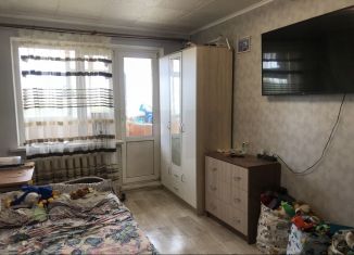 Продаю 2-ком. квартиру, 50 м2, Владимир, улица Комиссарова, 21