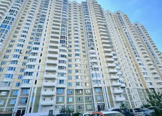 Продается 2-комнатная квартира, 61.5 м2, Москва, Рождественская улица, 27к1, метро Лухмановская