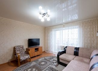 Продам трехкомнатную квартиру, 58.9 м2, Хабаровский край, улица Карла Маркса, 106