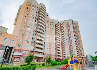 Продажа квартиры студии, 48.1 м2, Екатеринбург, метро Чкаловская, улица Юлиуса Фучика, 3