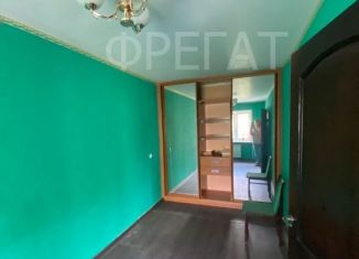 Продам 2-ком. квартиру, 45 м2, Красноярский край, Астраханская улица, 1