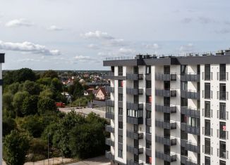 Продам трехкомнатную квартиру, 91 м2, Калининград, 3-я Большая Окружная улица, 243