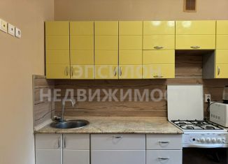 Однокомнатная квартира на продажу, 45 м2, Курская область, улица Льва Толстого, 14А