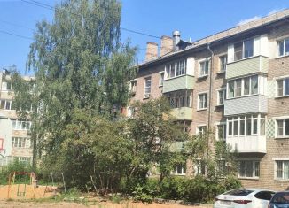 Продается 2-ком. квартира, 43 м2, Ярославль, Алмазная улица, 11