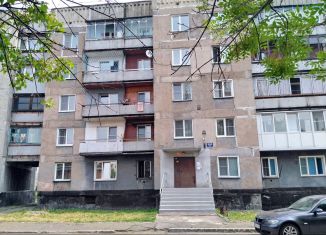 Сдаю в аренду 1-комнатную квартиру, 30.4 м2, Новокузнецк, Зыряновская улица, 46