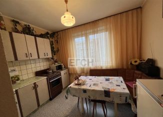 Продается 3-комнатная квартира, 73 м2, Москва, улица Знаменские Садки, 7к2, ЮЗАО