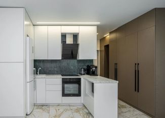 Продам 3-ком. квартиру, 111 м2, Москва, Даниловский район, 3-й Автозаводский проезд, 3