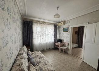 Продается 2-комнатная квартира, 34 м2, Крым, улица Ленина, 9