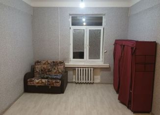 Сдаю в аренду комнату, 19 м2, Омск, улица Красный Путь, 141