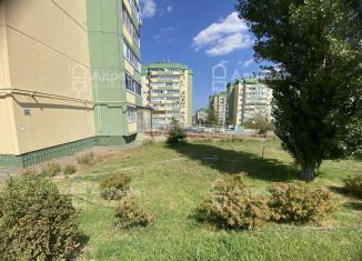 Продажа 2-комнатной квартиры, 53.6 м2, Волгоград, улица Тимирязева, 52, ЖК Комарово