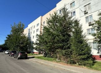 Сдается трехкомнатная квартира, 71 м2, Можайск, улица Мира, 12