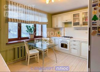 Продается 3-ком. квартира, 98.4 м2, Чувашия, улица Пирогова, 2