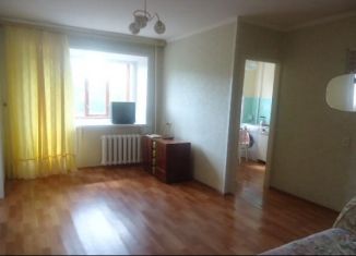 Двухкомнатная квартира в аренду, 44 м2, Тюмень, улица Республики, 169