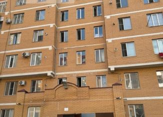 Трехкомнатная квартира в аренду, 83 м2, Грозный, бульвар Султана Дудаева, 28, 7-й микрорайон