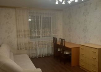 Сдаю 2-ком. квартиру, 46 м2, Казань, улица Побежимова, 36