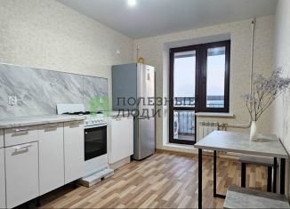 Продается 1-ком. квартира, 37.5 м2, Татарстан, улица Гостева, 7Б