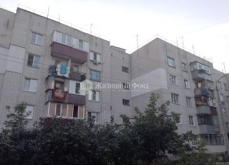 Продаю двухкомнатную квартиру, 46 м2, Курская область, улица Карла Маркса, 70к8