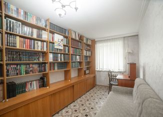 Продам 2-комнатную квартиру, 43.3 м2, Томск, улица Елизаровых, 8, Кировский район