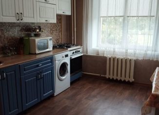 Продаю 2-ком. квартиру, 57 м2, Челябинская область, улица Пушкина, 6А