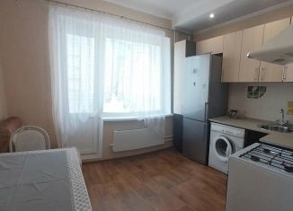 Продаю 1-ком. квартиру, 37 м2, Саратов, улица Лесная Республика, 7А