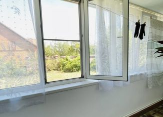 Продается 2-комнатная квартира, 50 м2, Новокубанск, Первомайская улица, 23