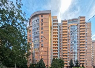 Продам 3-ком. квартиру, 157 м2, Москва, ЮЗАО, улица Новаторов, 8к2